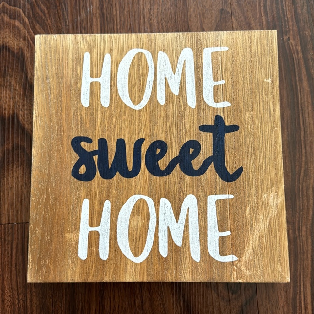 8.5x8.5 wooden shadow box sign